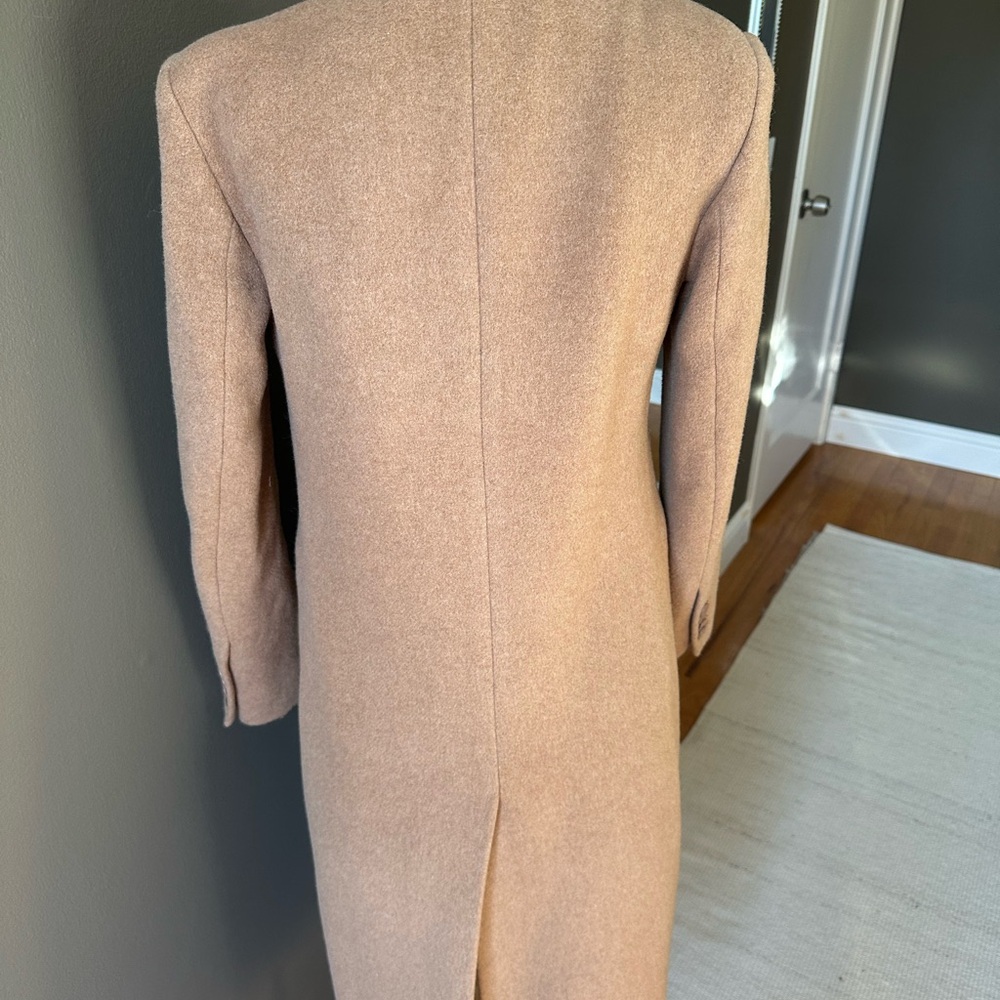 Elegant Camel Club Monaco Women's Wool Coat - Picture 3 of 7